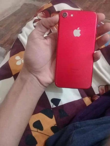 Iphone 7 PTA Approved 128Gb 4