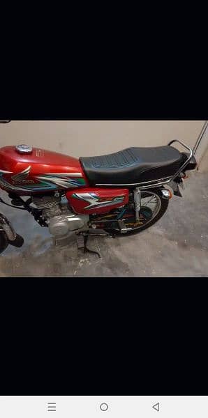i m selling bike Honda 125 6