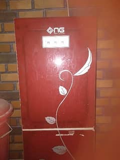 WATER DISPENSER FOR SALE. 0