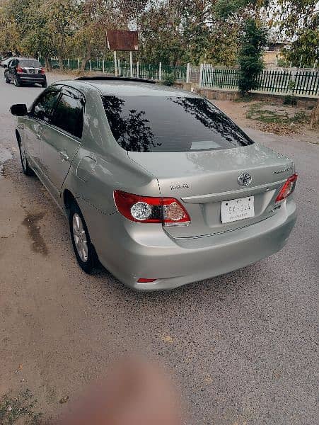 Toyota Corolla Altis SR 2011 3