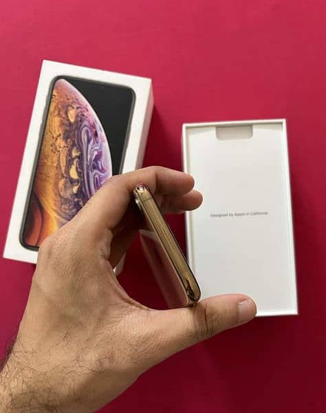 iPhone xs max sale WhatsApp number 03470538889 1