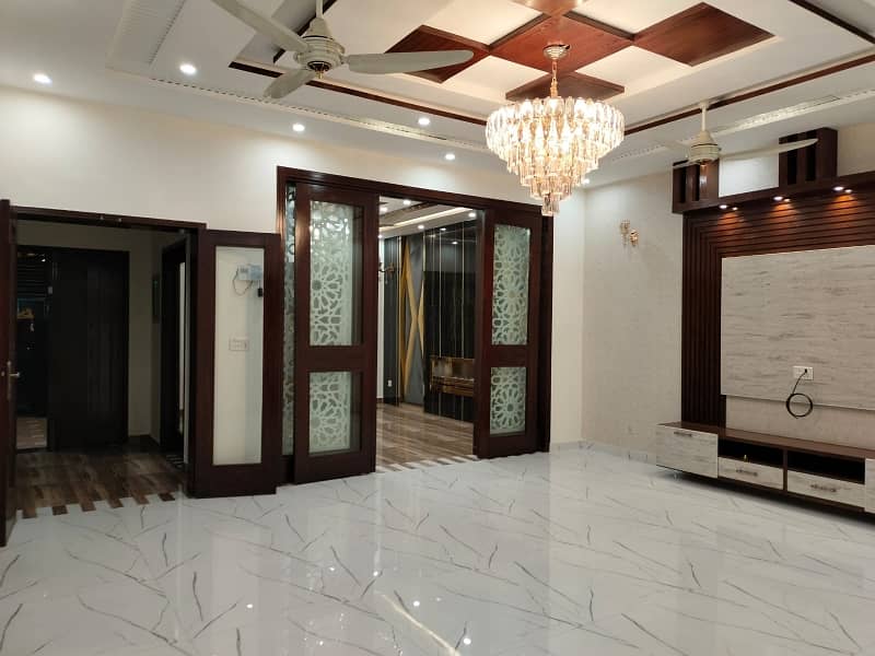 Stunning 5 Marla House In Bahria Town - Sector F Available 1