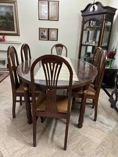 Good qulaity dining table