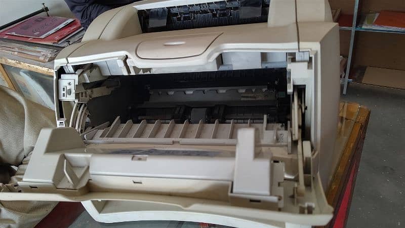 Hp Printer laser jet 8/10 condition 1