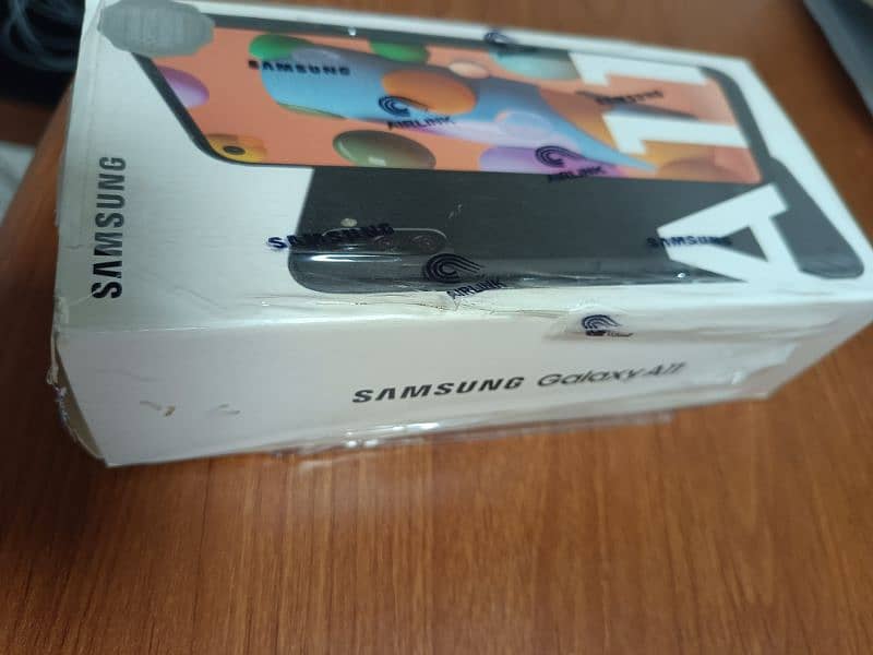 Samsung A 11 black 2/16 gb perfect working 3