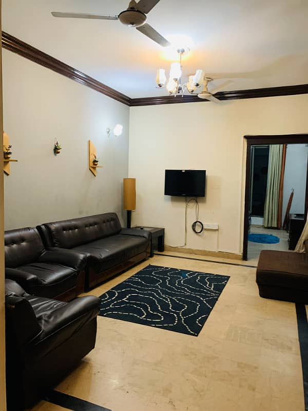 F-11 Markaz 2Bed with 2bath Tv Lounge Kitchen Car Parking Un-Furnished Apartment For Sale Investors Rate 0