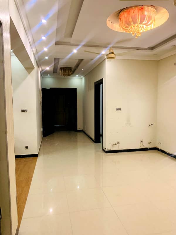 F-11 Markaz Luxury 2 Bed 2 Bath TV Lounge Kitchen Car Parking 2 Bedroom Apartment Available For Sale 15