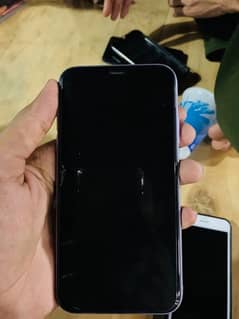 Iphone 11 factory unlocked 64gb non pta 0