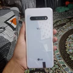 LG V60 condition 10/10