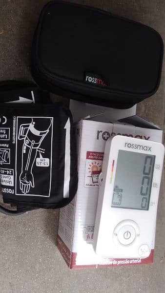 digital  blood pressure  checkup  machine 4