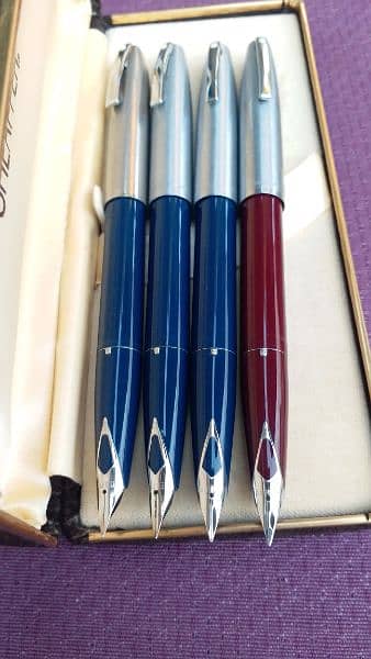 sheaffer pen made in usa. condition 10/10 2