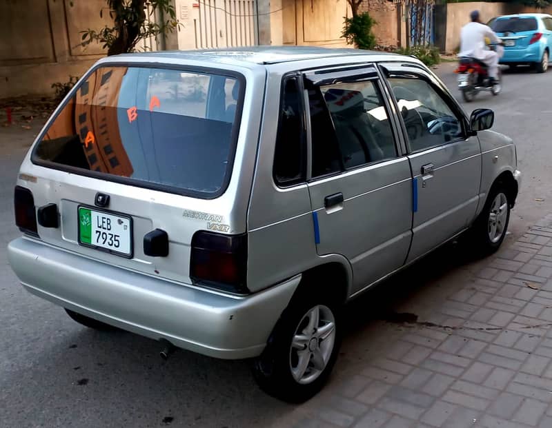 Suzuki Mehran 2007 model. 4