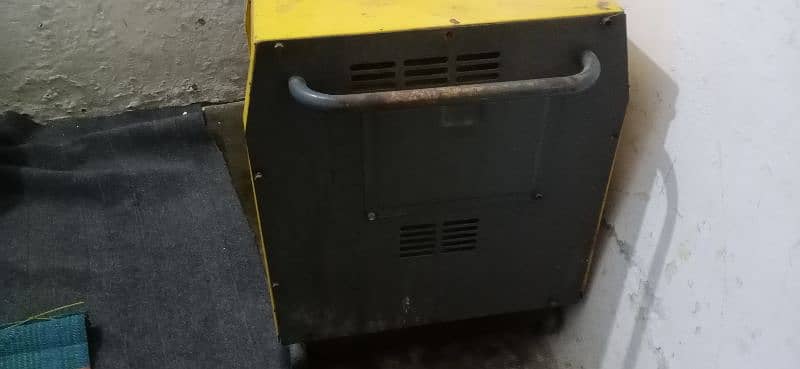 KDE 7000T Diesel Silent Generator 1