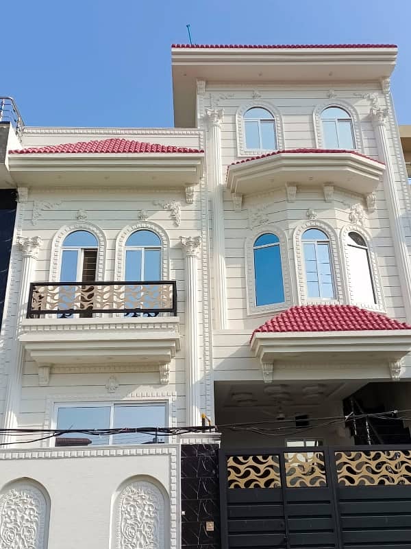 5 Marla Brand new house Available for rent in bismillah housing scheme 3