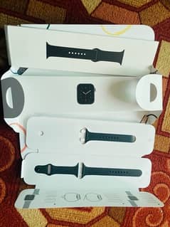 Apple Watch SE 44mm Cellular + GPS 2020 with Black Sport Band