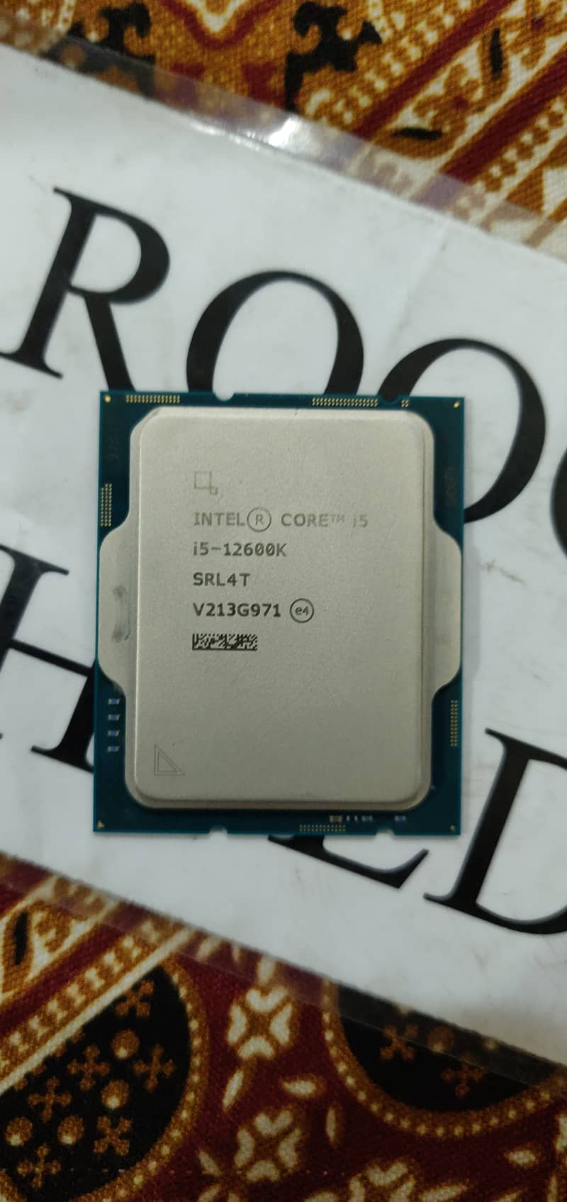 12th gen intel core i5 12600k processor + Gigabyte Z690 UD AX board 11