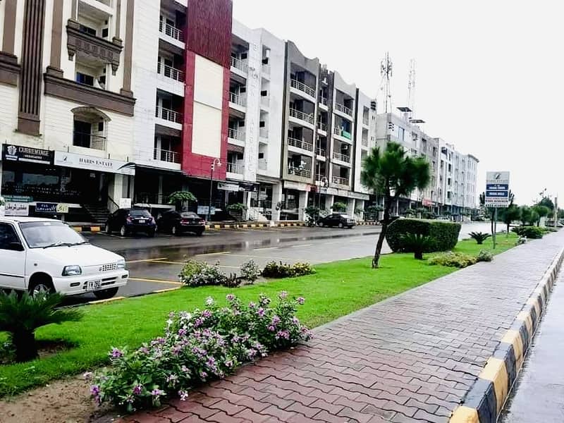 VICTORIA HEIGHT FLAT FOR SALE 0