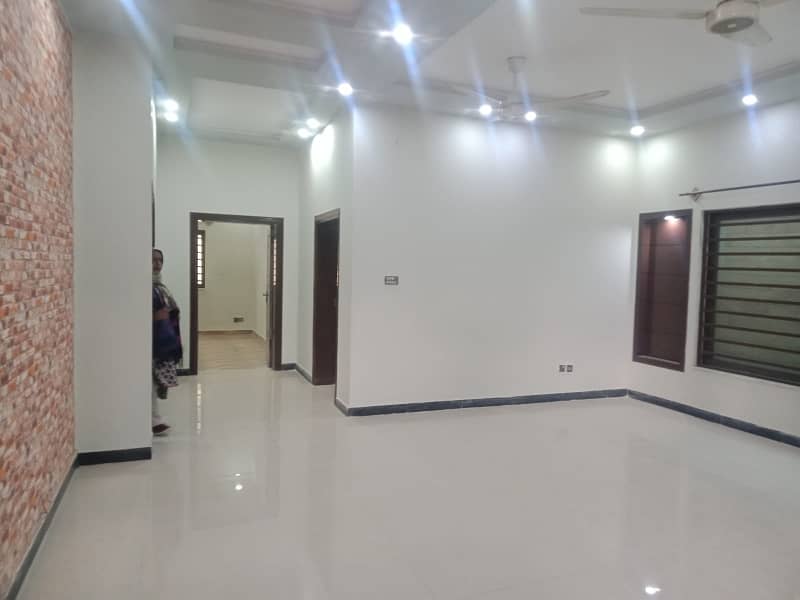 Upper Portion House For Rent In G-15 Islamabad 0