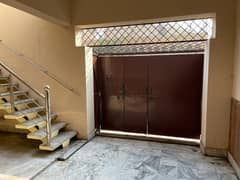 building available for rent madina town Faisalabad 0