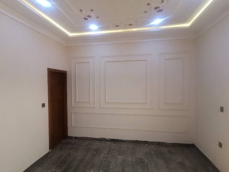 Double Storey 7 Marla House Available In Shalimar Colony For Sale 8