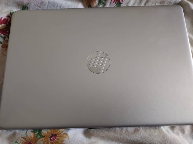 HP Core i5 1