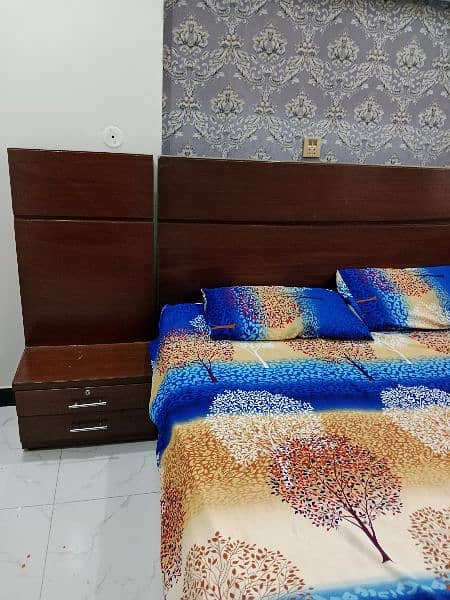 Bed and side tables for sale 2