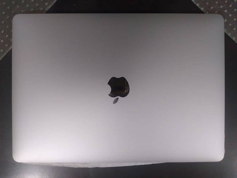 Macbook Air 2020 Intel CTO (16/256). 0