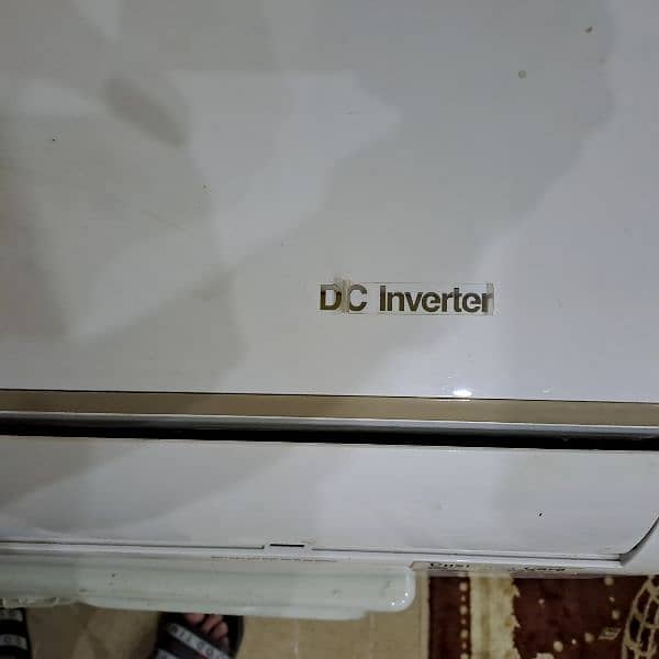 1.5 Ton Ultron eComfort DC Inverter 5