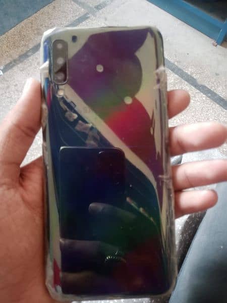 Samsung A50 Mobile for sale contect 0301 7329017 3