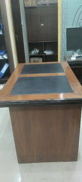 3x office computer table with side rake 3
