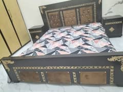 Elegant Bed set for Sale- Perfect Addition to any Bedroom
