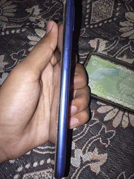 samsung a03 4,64 olny glass tota huwa all good not any foult 4