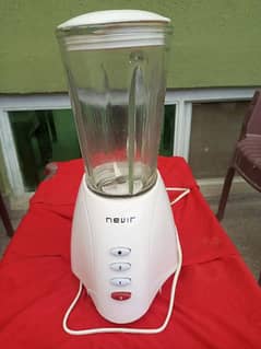 juicer machine with jug