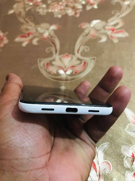 pixel 4a 5g 10/10 condition only set 4