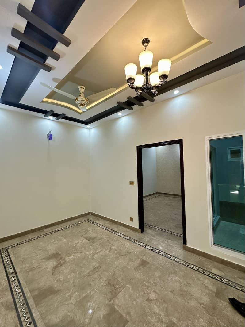 Double Storey House For Sale In Tajpura Al Kareem Society 16
