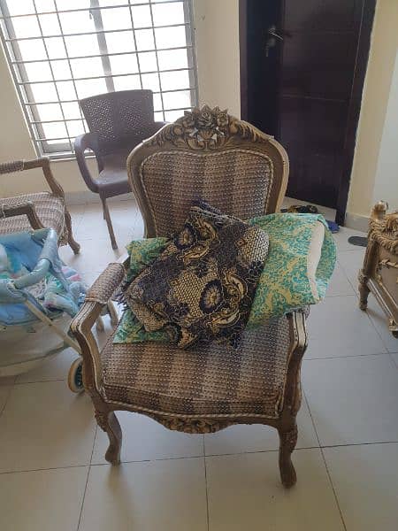 chinoti bed and dressing table hand made 5