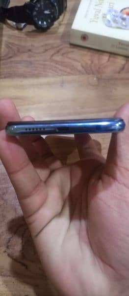 Oppo f9 pro in outstanding condition 7