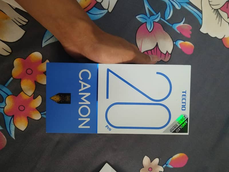 TECHNO CAMMON 20 PRO 8/ 256 0