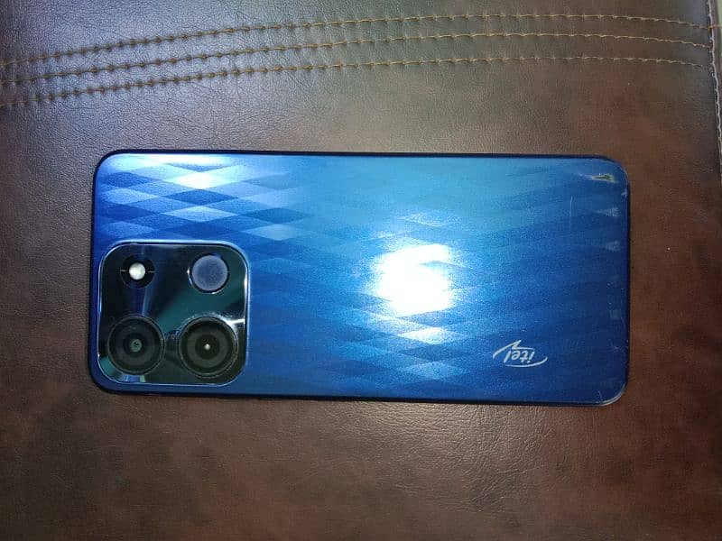 Itel A60 with full box 10/10 Condition 4