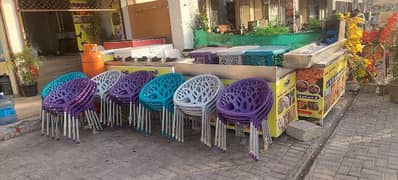 plastic chair and leader waterproof chair with tables 0