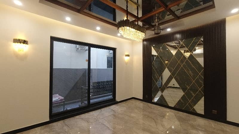 1 Kanal House For Sale In DHA Phase 7 Lahore 8