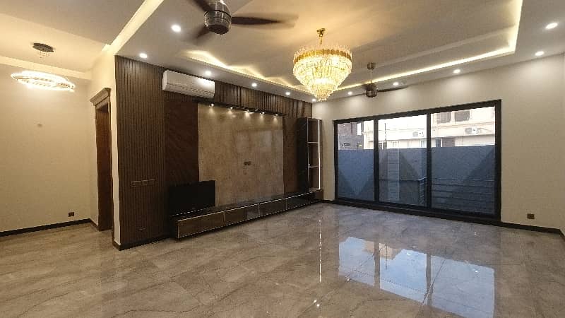 1 Kanal House For Sale In DHA Phase 7 Lahore 12