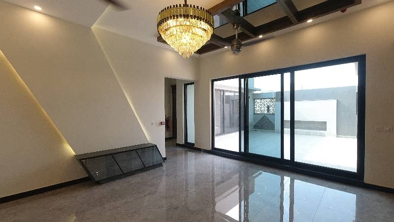 1 Kanal House For sale Available In DHA Defence 27