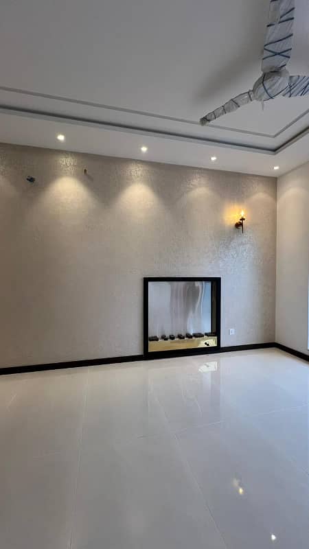5 Marla House Available For Rent In DHA Phase-3 16