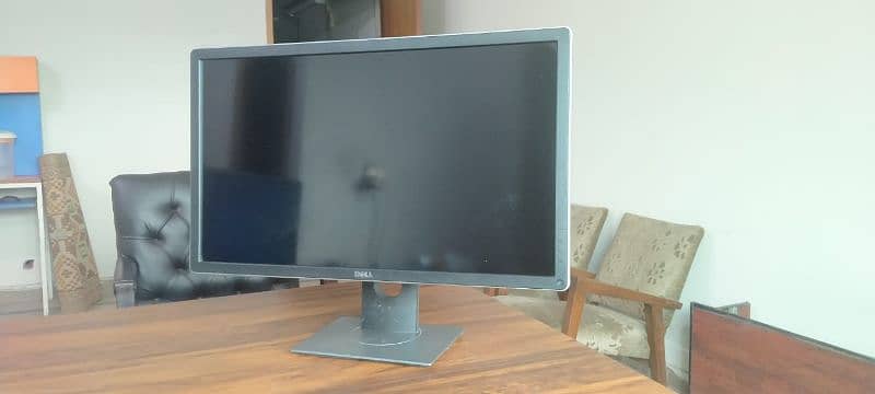 Dell 4k 27 inches IPS / Gaming Monitor for sale 1