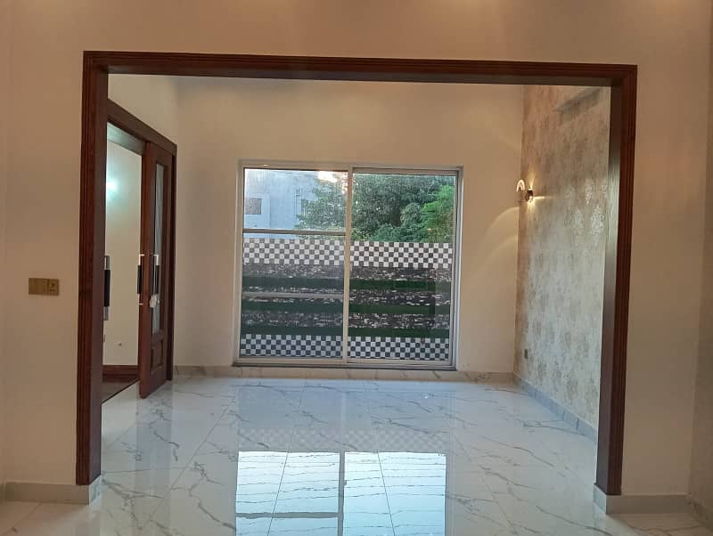 1 Kanal Brand New House Available For Rent In State Life Housing Society Phase-1 5