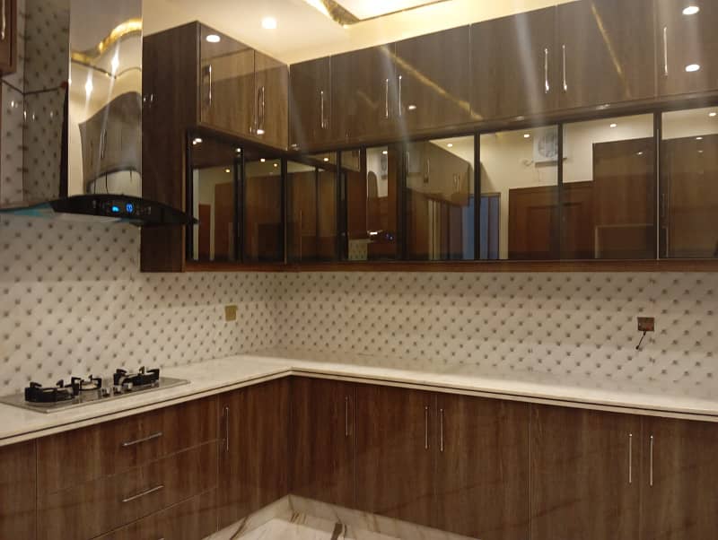 1 Kanal Brand New House Available For Rent In State Life Housing Society Phase-1 11