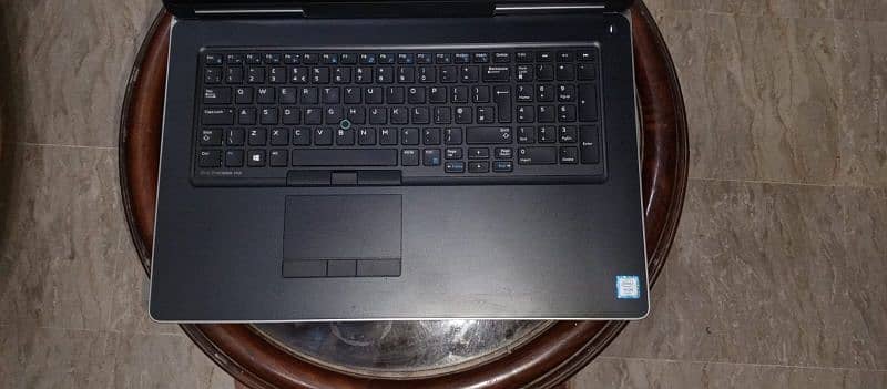 Dell precision 7710 best workstation machine with 8gb NVIDIA. 2
