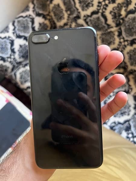 iphone 7 plus 128gb with box non pta Sim working 0