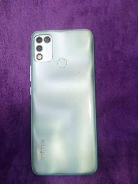 Infinix hot 10 play 10/9 condition 3